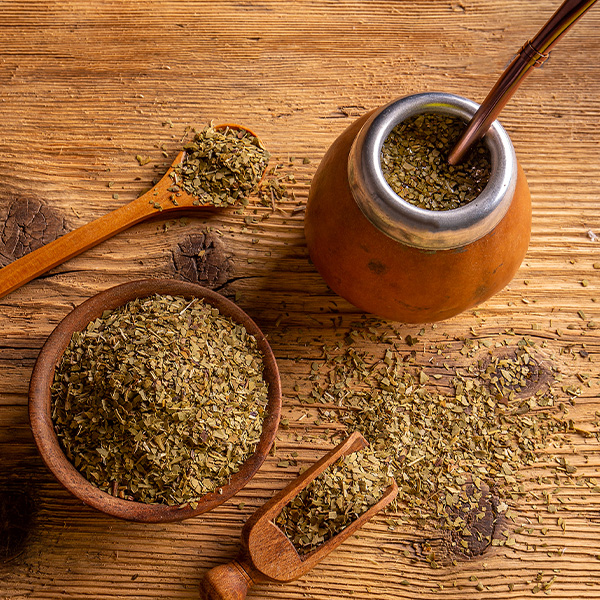 Yerba mate - elixir de sănătate sau capcană cancerigenă?